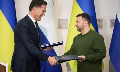 Rutte tekende contract voor tien jaar met Oekraïne als demissionair minister-president. Kan dat wel?
