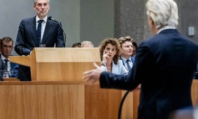 PVV pleegt harakiri in de Tweede Kamer
